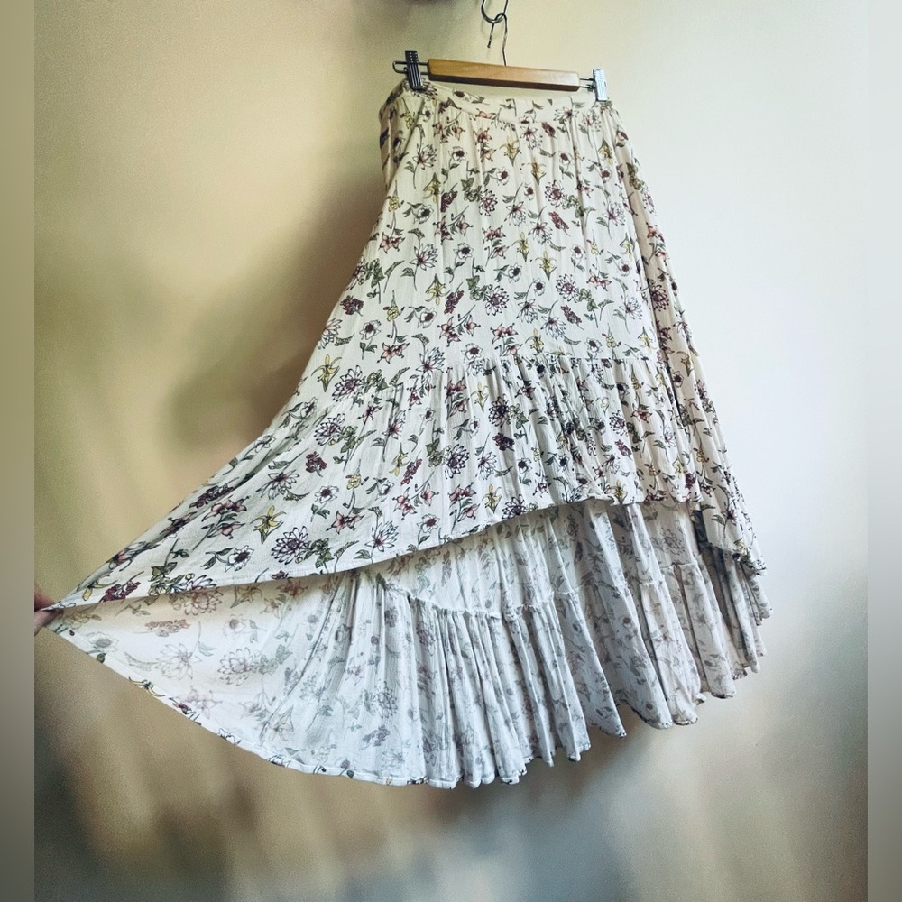Xhilaration High Low Skirt With Floral Print Size Large